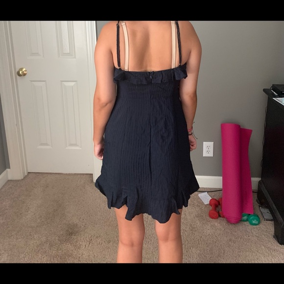 BEAUTIFUL BLUE DRESS - Picture 2 of 2